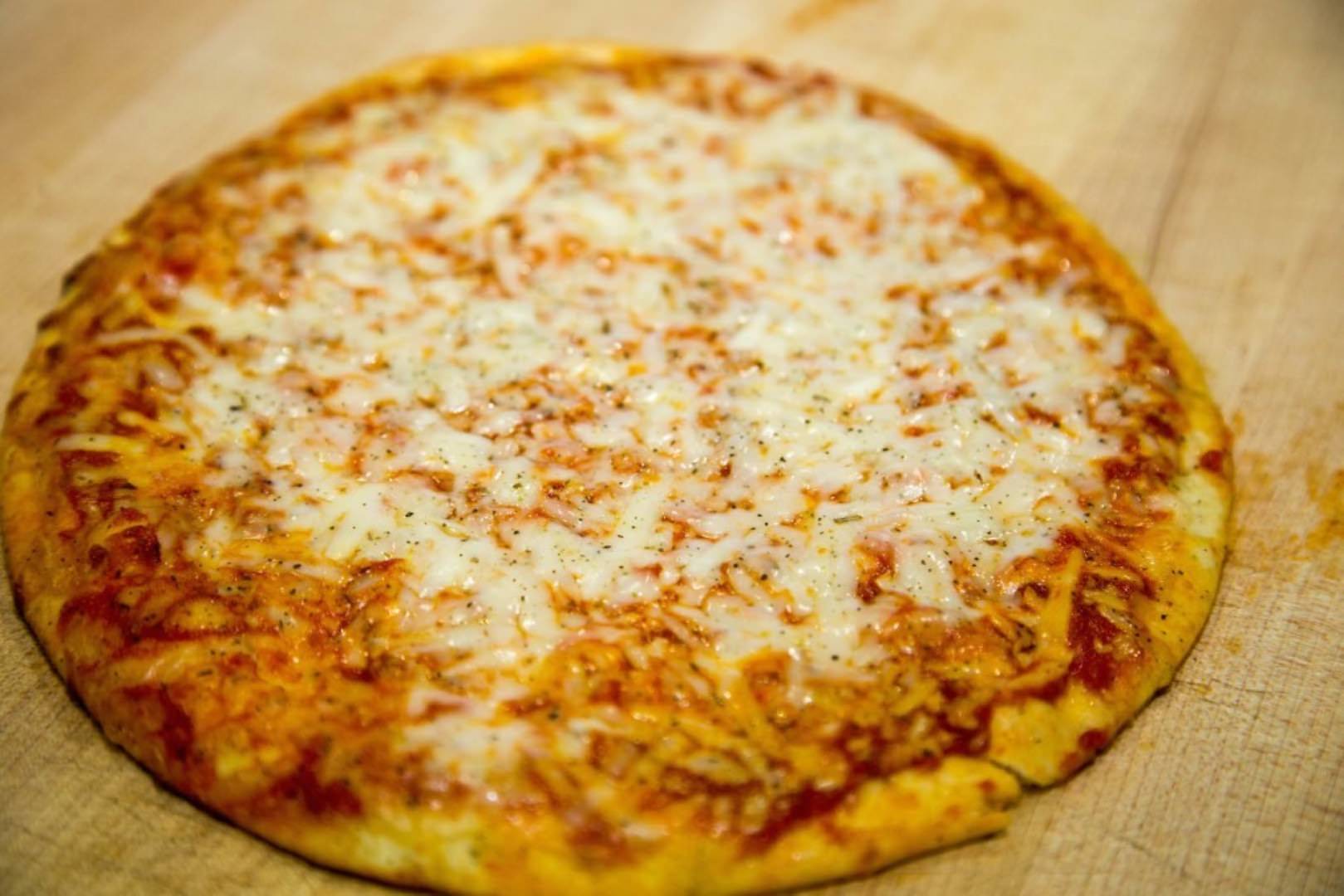 three bakers cheese pizza